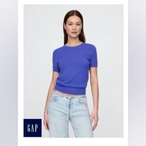 NWT GAP CashSoft Baby T-Shirt Sweater